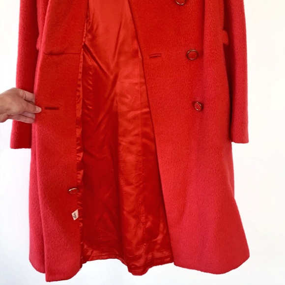 PRICE DROP Vintage Double Breasted Red Coat Fur Neckline 1960s 1970s Approx S/M - Picture 9 of 17